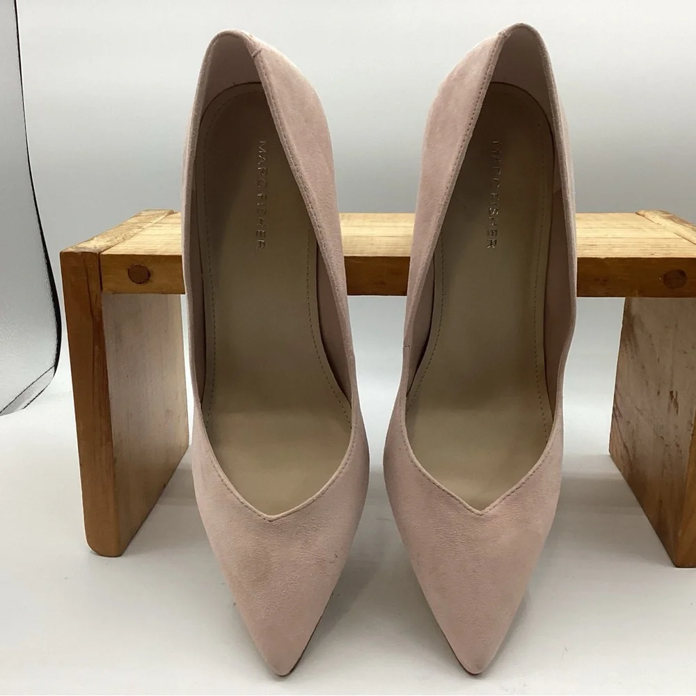 Marc Fisher Caitlin Dusty Pink Suede Pumps. Women’s size 9.5W